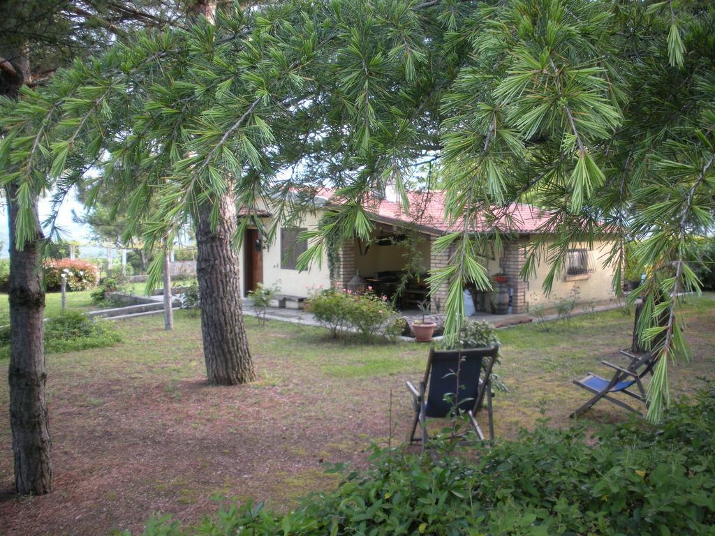 Le Stagioni Guest House Loreto Aprutino Bagian luar foto